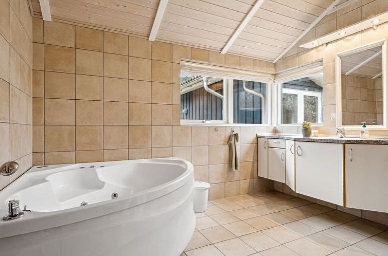 Vakantiehuis "Fatima" - 400m from the sea