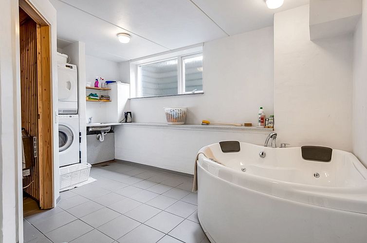 Vakantiehuis "Jonce" - 800m from the sea