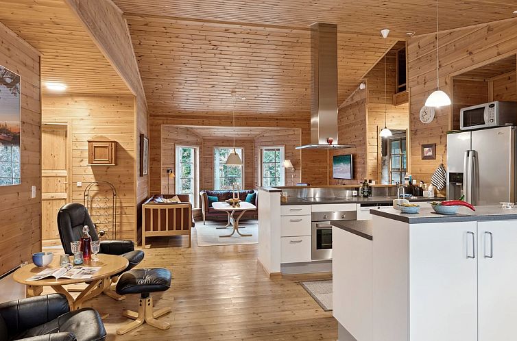 Vakantiehuis "Palnir" - 8km from the sea