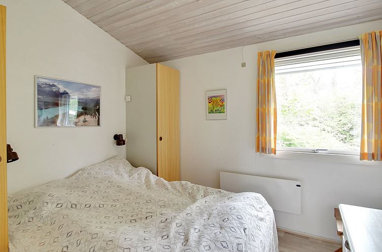 Vakantiehuis "Lissi" - 700m from the sea