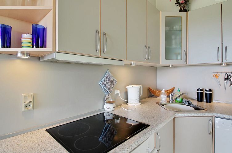 Vakantiehuis "Lissi" - 700m from the sea