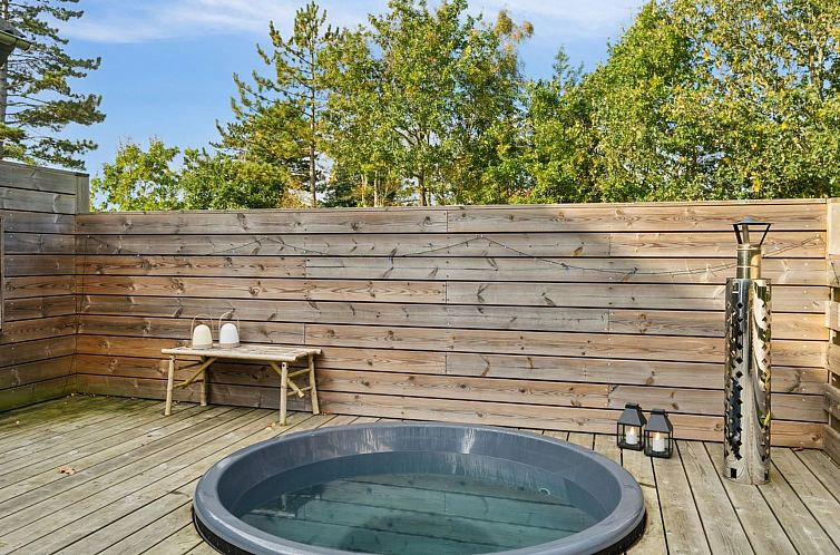 Vakantiehuis "Elmeri" - 200m from the sea