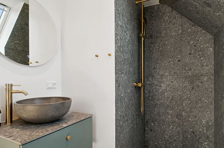 Vakantiehuis "Elmeri" - 200m from the sea