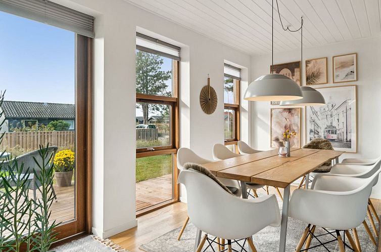 Vakantiehuis "Elmeri" - 200m from the sea