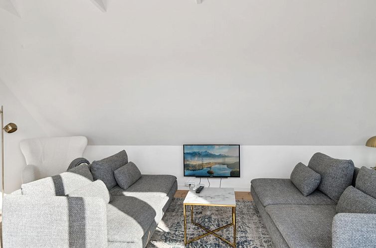 Vakantiehuis "Elmeri" - 200m from the sea