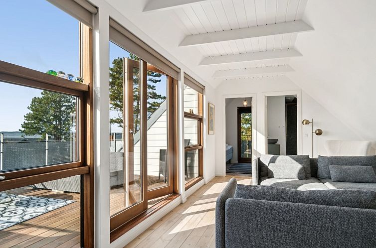 Vakantiehuis "Elmeri" - 200m from the sea