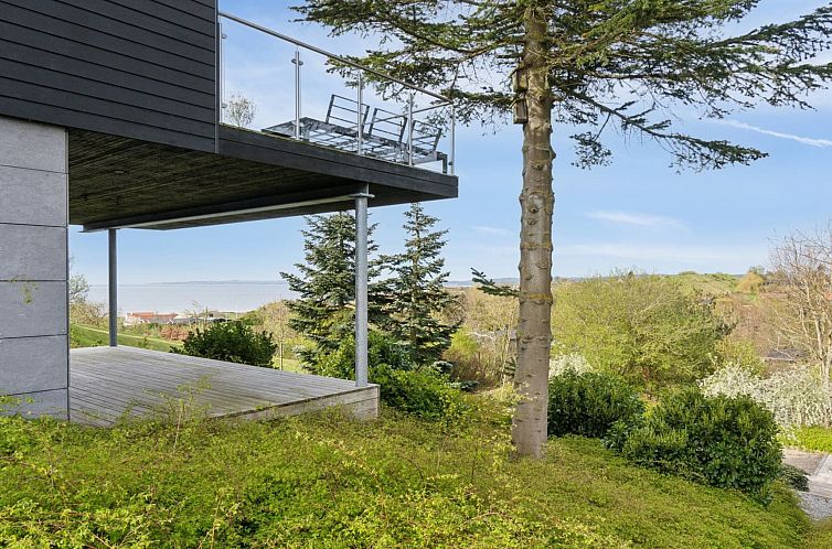 Vakantiehuis "Iarund" - 600m from the sea