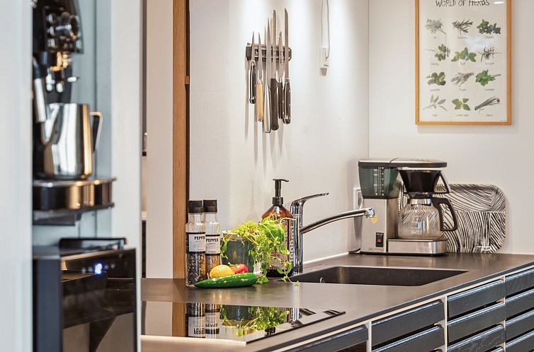 Vakantiehuis "Iarund" - 600m from the sea