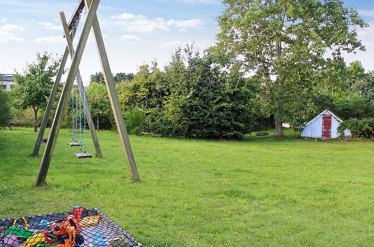 Vakantiehuis "Rawald" - 200m from the sea