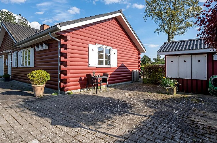 Vakantiehuis "Ingert" - 1km from the sea