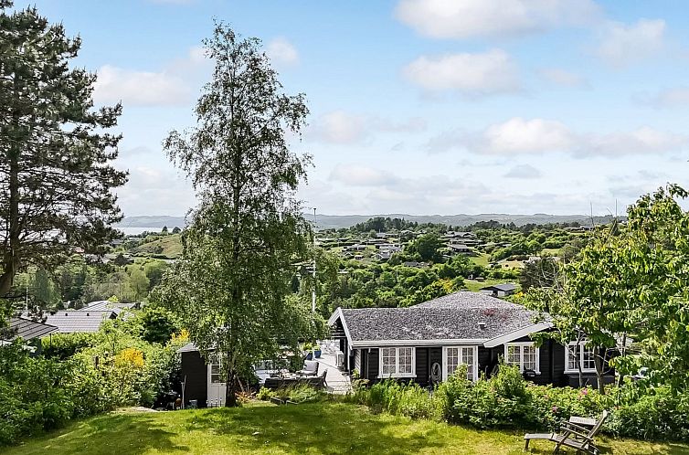 Vakantiehuis "Harda" - 800m from the sea