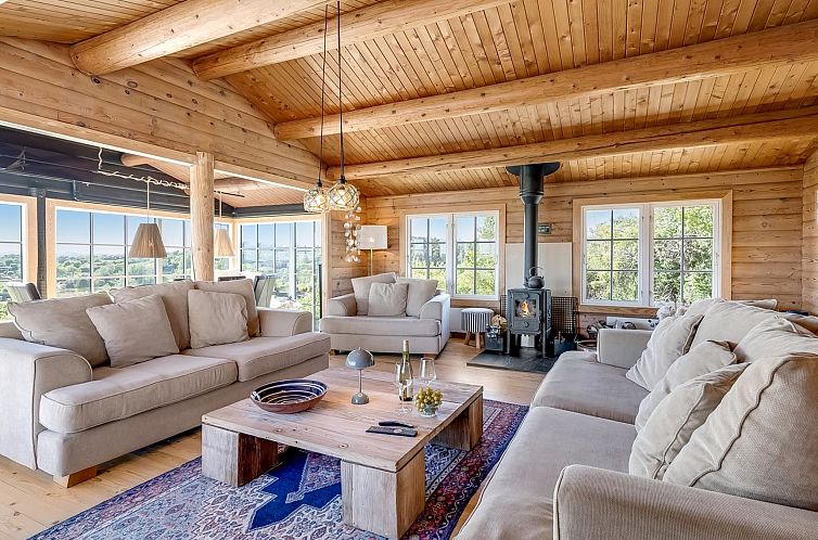 Vakantiehuis "Harda" - 800m from the sea