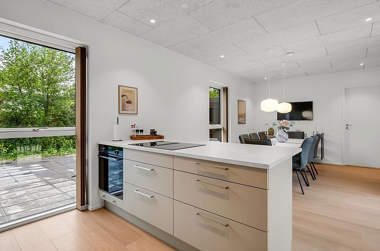 Vakantiehuis "Hortense" - 900m from the sea