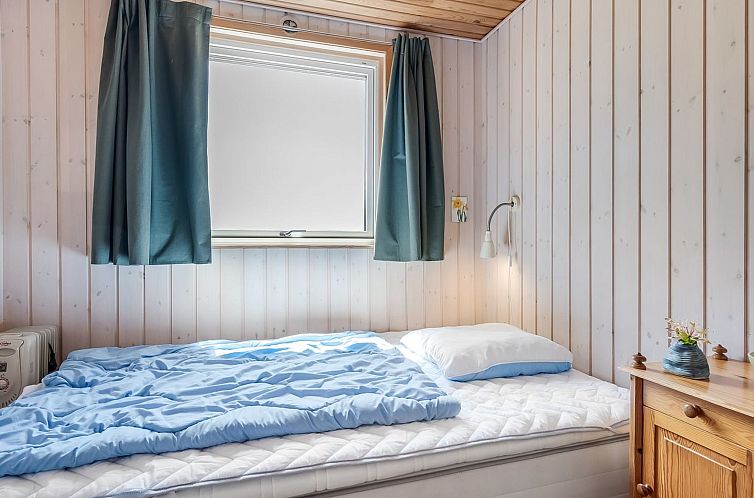 Vakantiehuis "Tatianna" - 100m from the sea