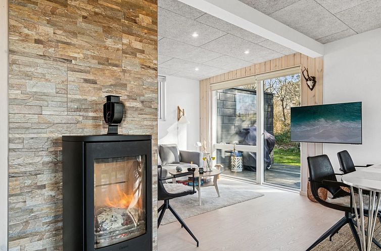 Vakantiehuis "Amaja" - 600m from the sea