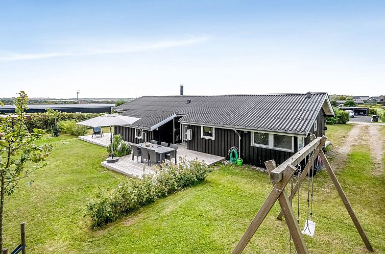 Vakantiehuis "Asko" - 350m from the sea