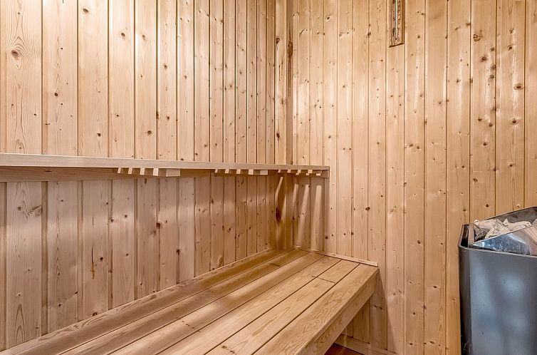 Vakantiehuis "Asko" - 350m from the sea