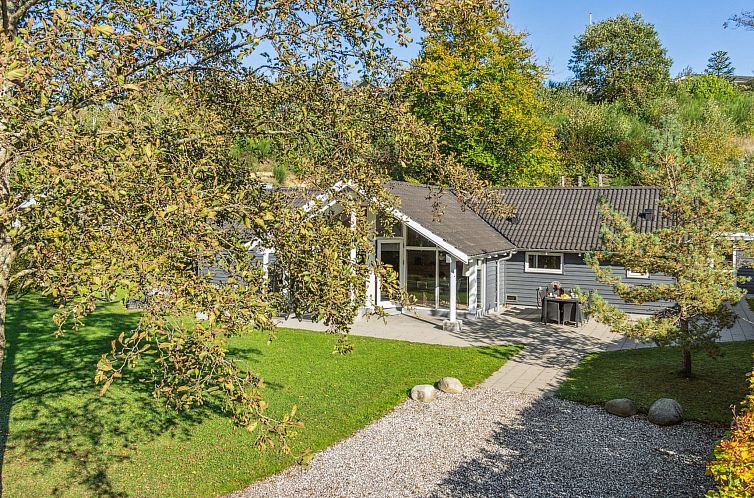 Vakantiehuis "Solborg" - 800m from the sea