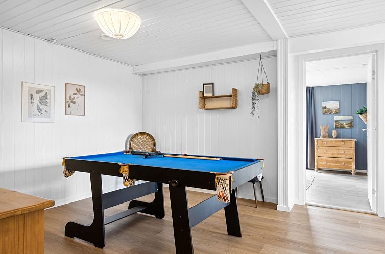 Vakantiehuis "Maureen" - 300m from the sea