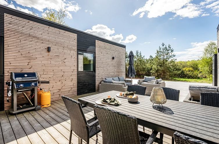 Vakantiehuis "Danske" - 6.8km from the sea