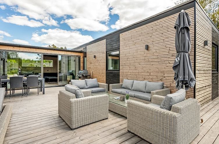 Vakantiehuis "Danske" - 6.8km from the sea