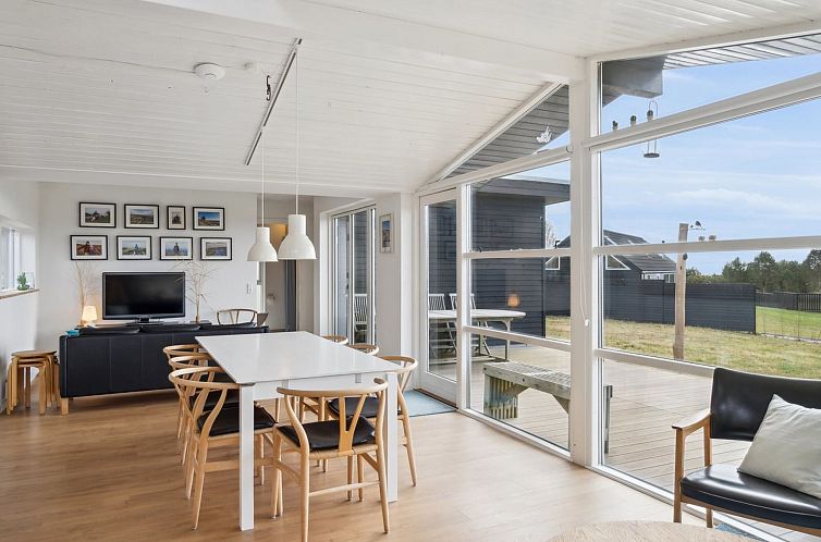 Vakantiehuis "Joseph" - 500m from the sea
