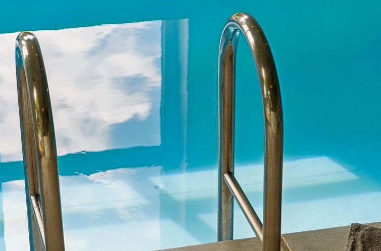 Vakantiehuis "Svenn" - 300m from the sea