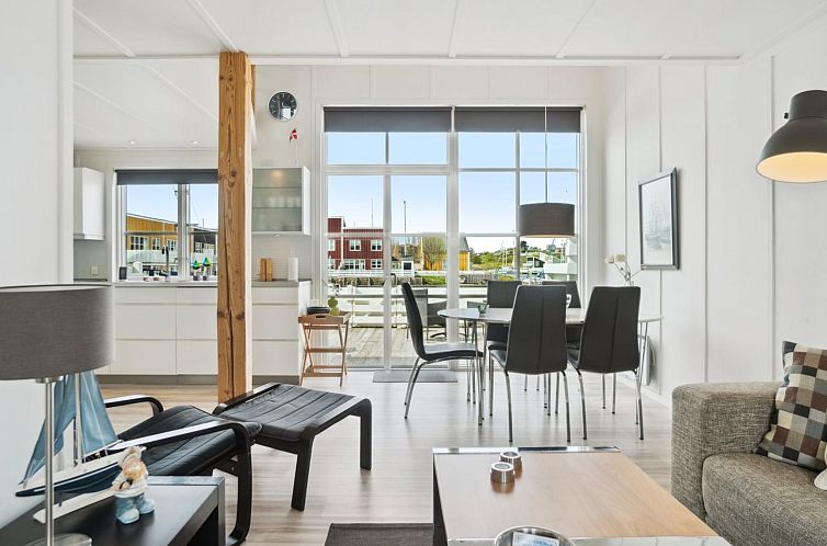 Vakantiehuis "Nalle" - 5m from the sea