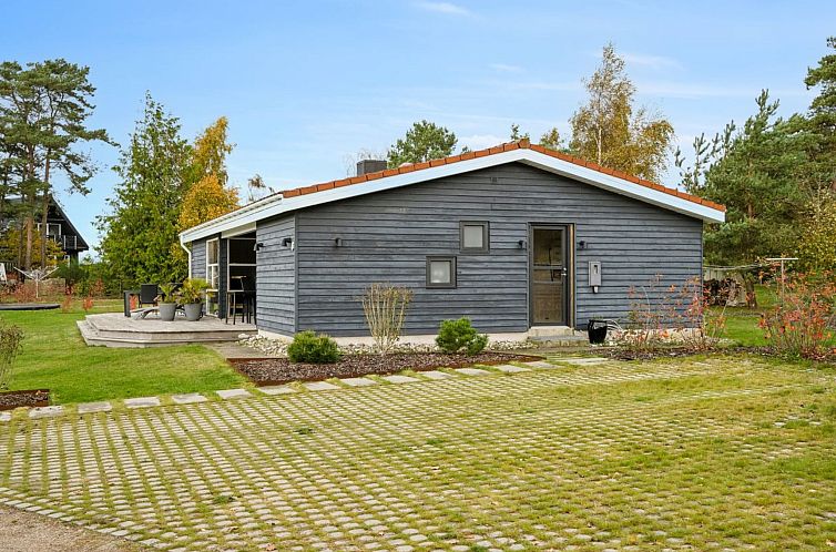 Vakantiehuis "Liesel" - 700m from the sea