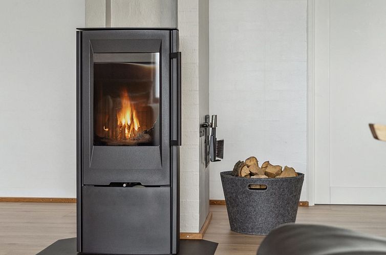 Vakantiehuis "Liesel" - 700m from the sea