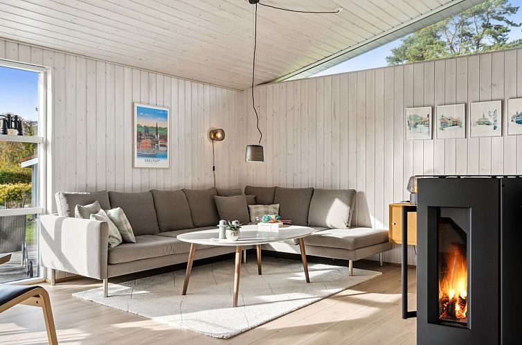 Vakantiehuis "Liesel" - 700m from the sea