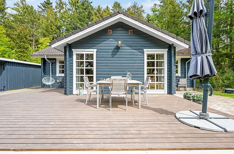 Vakantiehuis "Iorund" - 9km from the sea