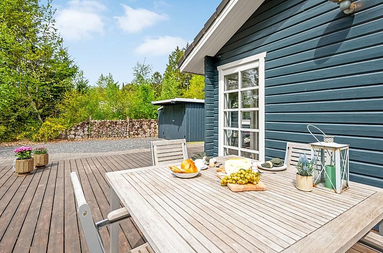 Vakantiehuis "Iorund" - 9km from the sea