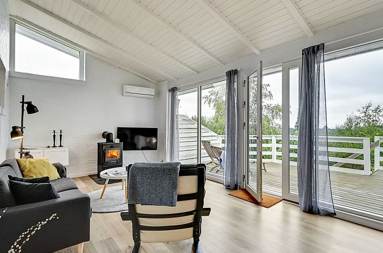 Vakantiehuis "Frauke" - 1km from the sea