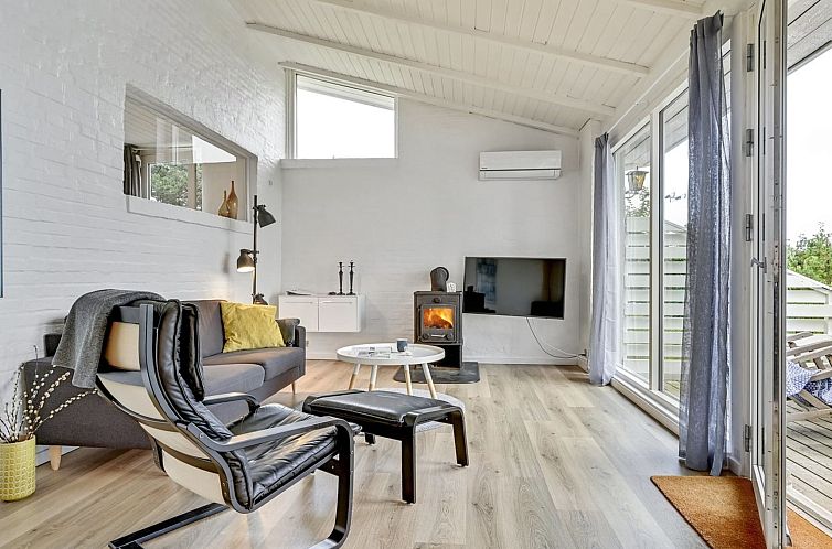 Vakantiehuis "Frauke" - 1km from the sea