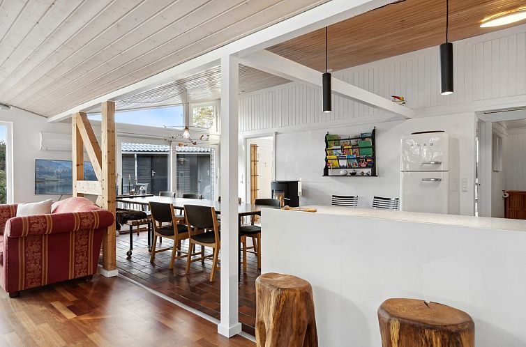 Vakantiehuis "Keyla" - 50m from the sea