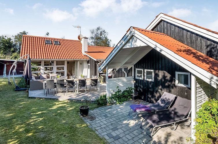 Vakantiehuis "Tede" - 1km from the sea