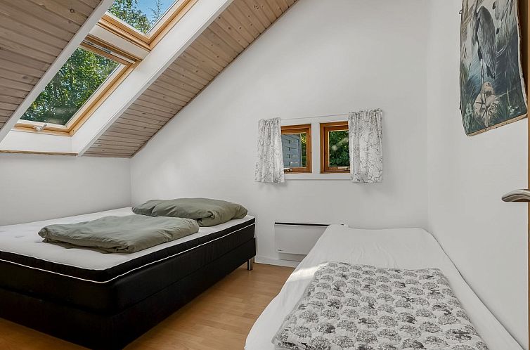 Vakantiehuis "Tede" - 1km from the sea