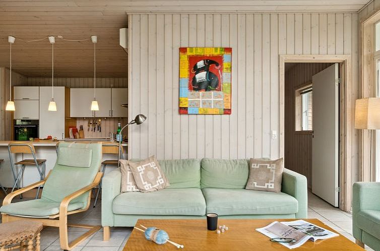 Vakantiehuis "Dagny" - 100m from the sea