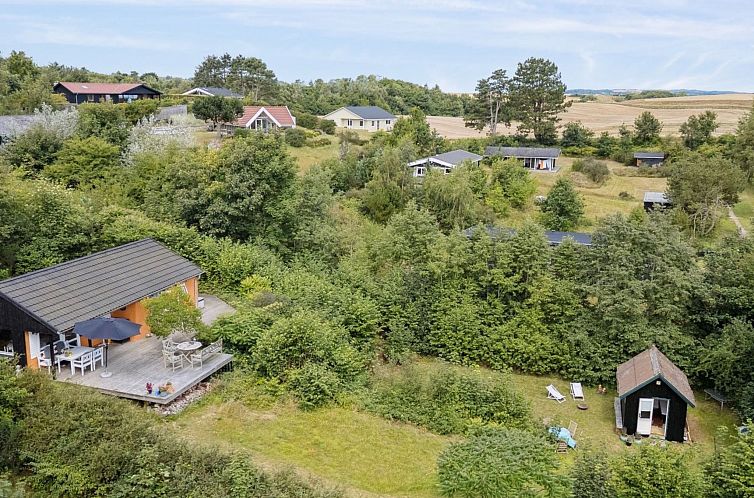 Vakantiehuis "Marjanne" - 800m from the sea