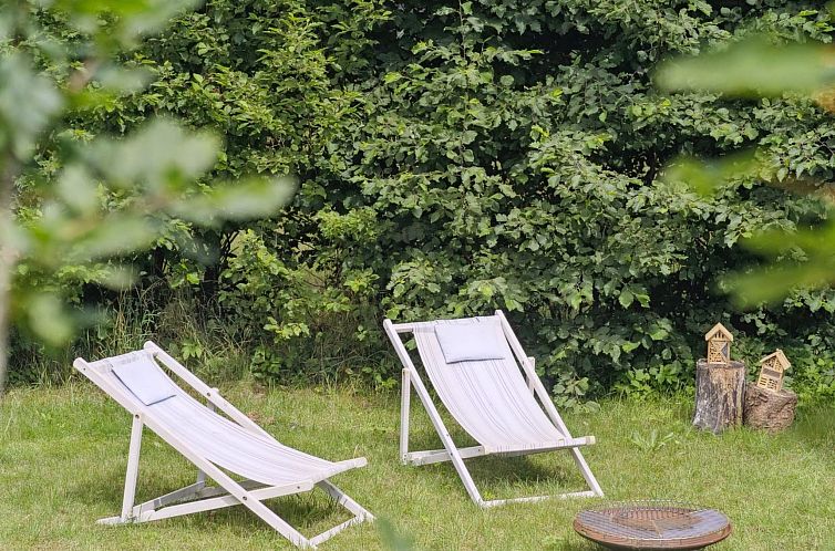 Vakantiehuis "Marjanne" - 800m from the sea