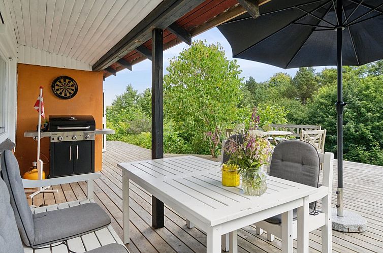 Vakantiehuis "Marjanne" - 800m from the sea