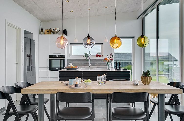 Vakantiehuis "Alyna" - 200m from the sea