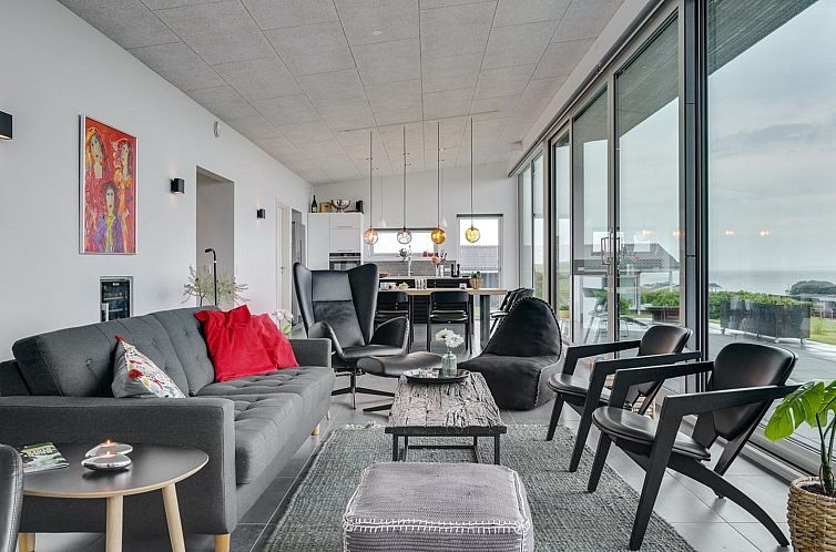 Vakantiehuis "Alyna" - 200m from the sea