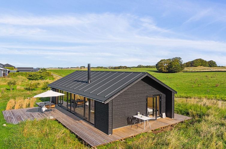 Vakantiehuis "Aatos" - 250m from the sea