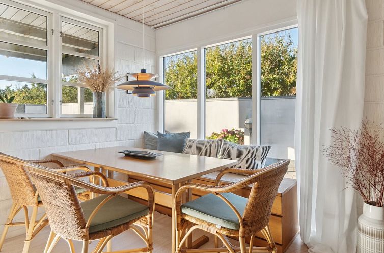 Vakantiehuis "Eikka" - 100m from the sea