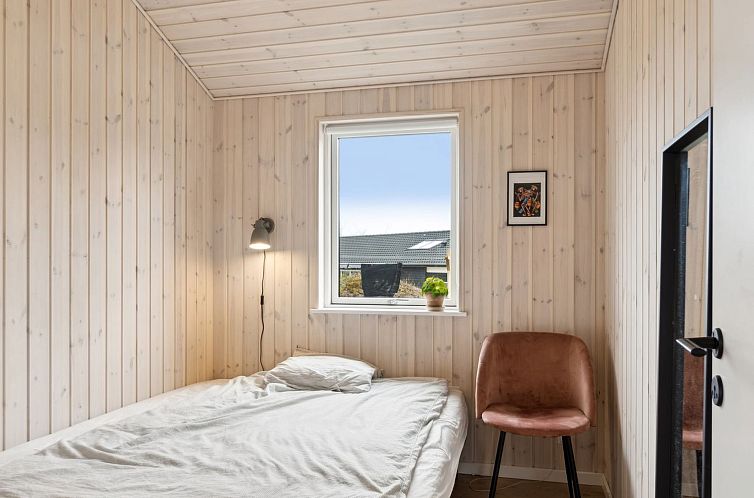 Vakantiehuis "Ferdine" - 1.5km from the sea