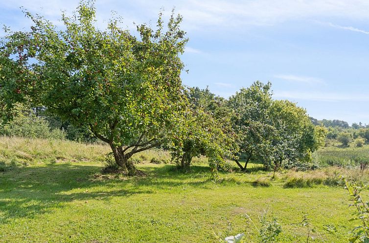 Vakantiehuis "Guthbrand" - 800m from the sea