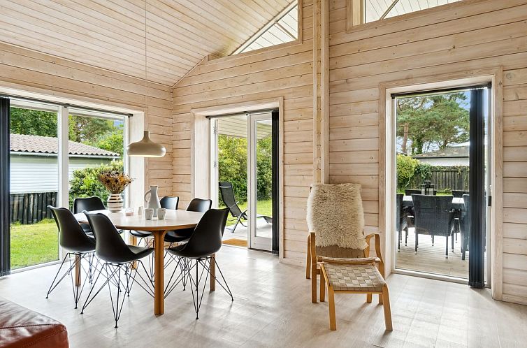 Vakantiehuis "Keijo" - 150m from the sea