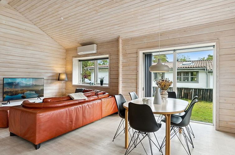 Vakantiehuis "Keijo" - 150m from the sea